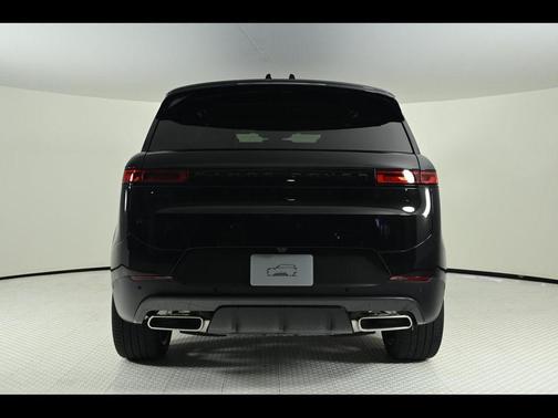 2025 Land Rover Range Rover Sport P360 SE