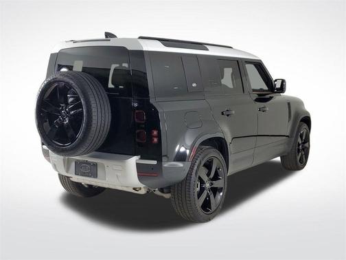 2024 Land Rover Defender P400 S