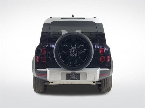 2024 Land Rover Defender P400 S