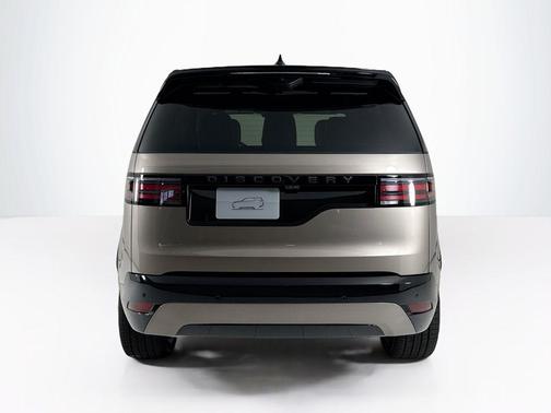 2025 Land Rover Discovery P300 Dynamic SE