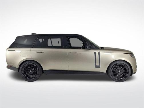 2025 Land Rover Range Rover P400 SE 7 Seat