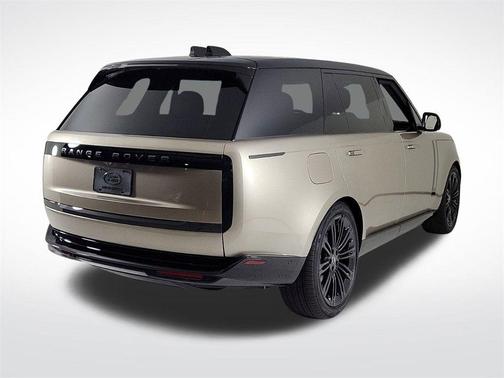 2025 Land Rover Range Rover P400 SE 7 Seat