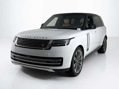 2025 Land Rover Range Rover P530 SE 7 Seat