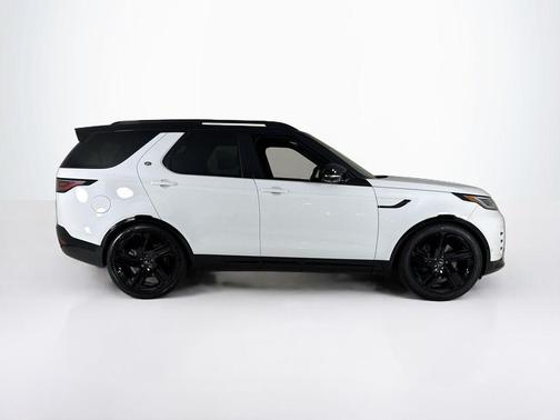 2026 Land Rover Discovery GEMINI EDITION