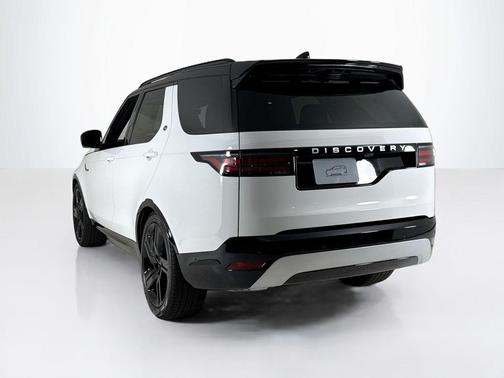 2026 Land Rover Discovery GEMINI EDITION