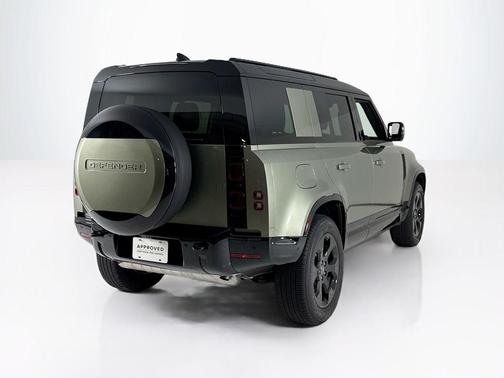2025 Land Rover Defender P400 X-Dynamic SE