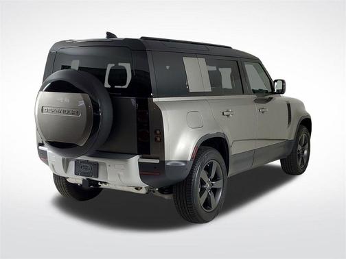 2025 Land Rover Defender P300