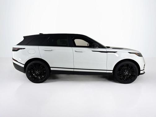 2026 Land Rover Range Rover Velar P250 Dynamic SE