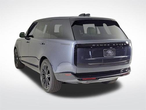 2025 Land Rover Range Rover P400 SE 7 Seat