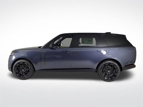 2025 Land Rover Range Rover P400 SE 7 Seat