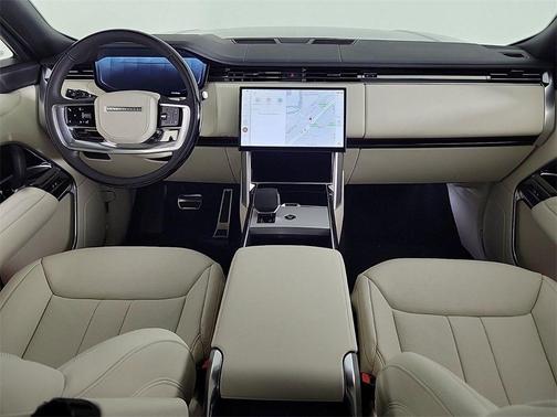 2025 Land Rover Range Rover P400 SE 7 Seat