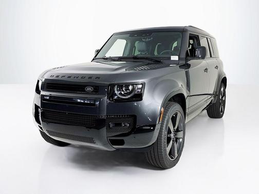 2025 Land Rover Defender P400 X-Dynamic SE