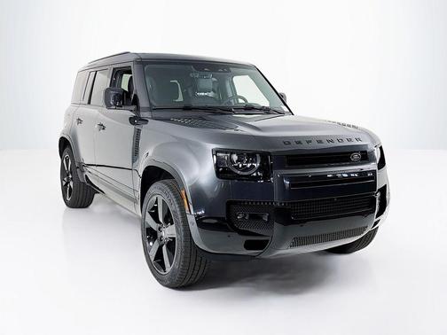 2025 Land Rover Defender P400 X-Dynamic SE