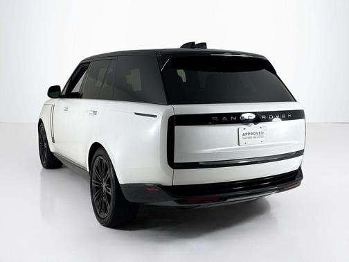 2023 Land Rover Range Rover P400 SE