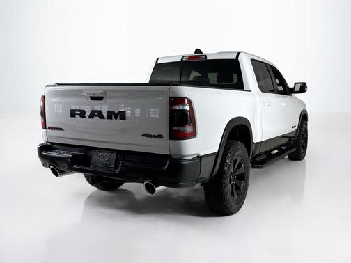 Bright White Clearcoat 2019 RAM 1500 Rebel