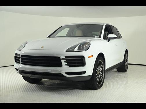 2022 Porsche Cayenne Base