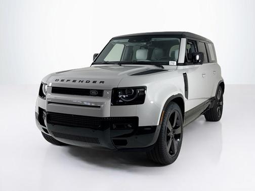 Borasco Grey 2026 Land Rover Defender P500 X-Dynamic SE
