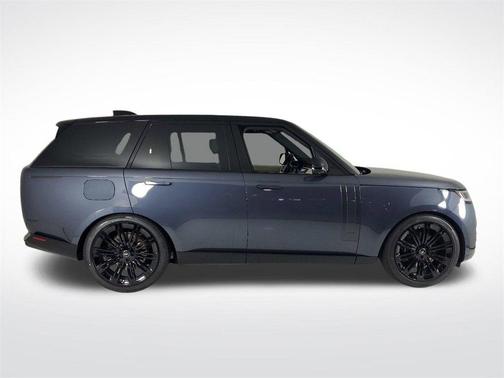2025 Land Rover Range Rover P530 SE