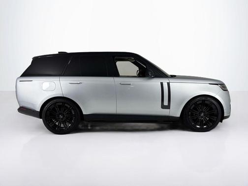 2023 Land Rover Range Rover P400 SE