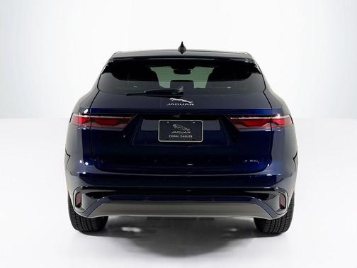 2025 Jaguar F-PACE P250 R-Dynamic S