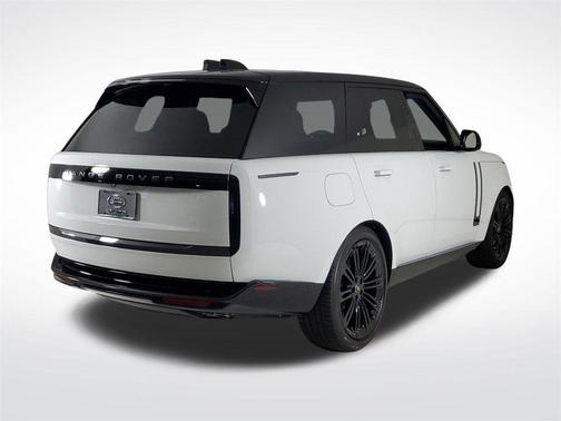 2025 Land Rover Range Rover P530 SE