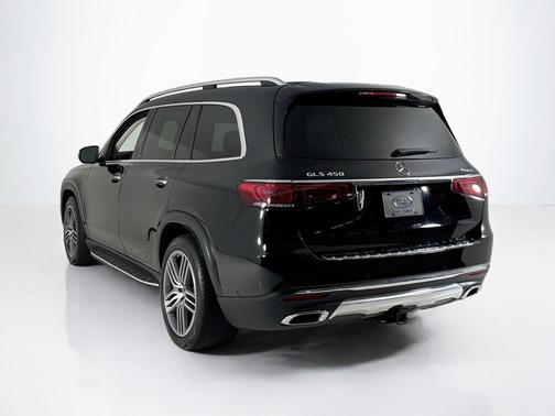 2023 Mercedes-Benz GLS 450 4MATIC
