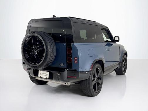 2023 Land Rover Defender 90 X-Dynamic SE