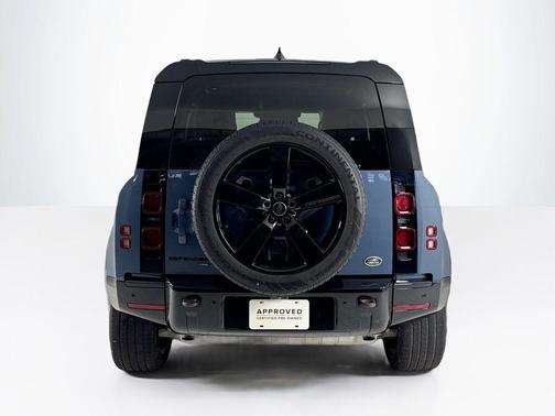 2023 Land Rover Defender 90 X-Dynamic SE