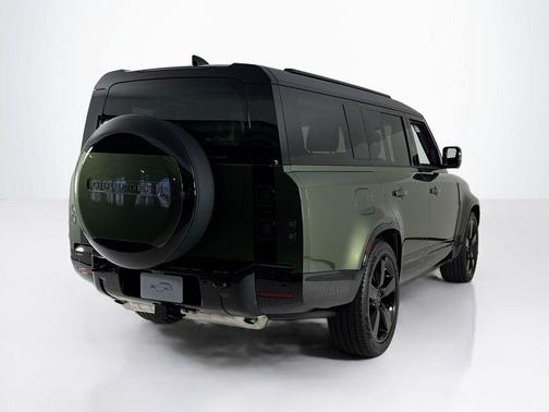 Woolstone Green 2026 Land Rover Defender P400 X-Dynamic SE