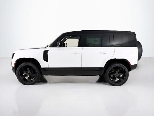 2025 Land Rover Defender P400 X-Dynamic SE