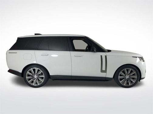2023 Land Rover Range Rover P530 SE