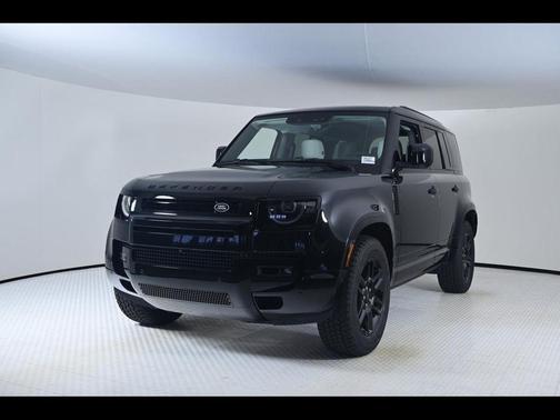 2026 Land Rover Defender 110 X-Dynamic SE