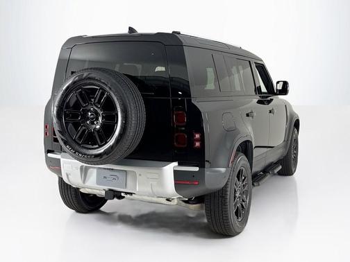 2025 Land Rover Defender P300
