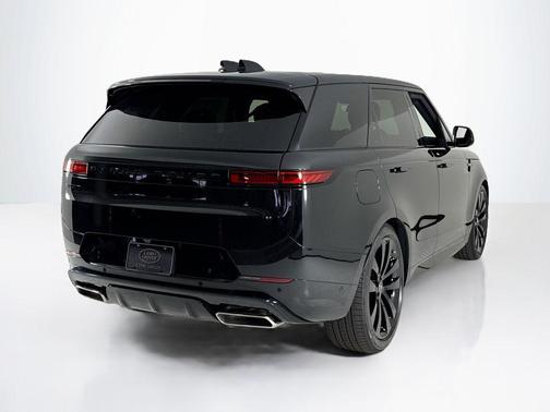 2025 Land Rover Range Rover Sport P460 Dynamic SE