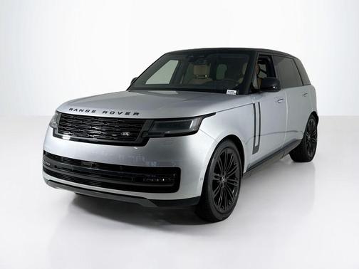 2025 Land Rover Range Rover P400 SE 7 Seat