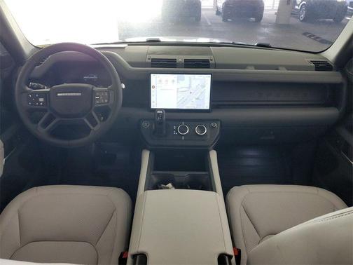 2025 Land Rover Defender P500 X-Dynamic SE