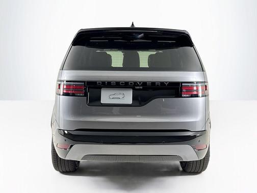 2025 Land Rover Discovery P360 Dynamic SE