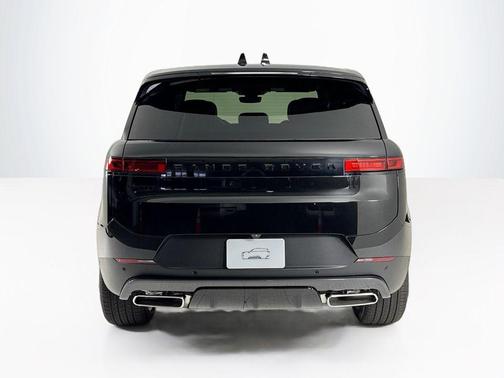 2025 Land Rover Range Rover Sport P360 SE