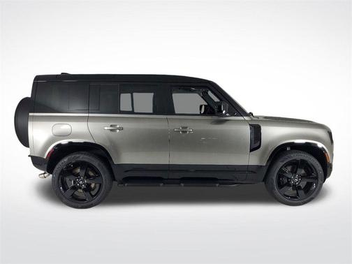 2025 Land Rover Defender P500 X-Dynamic SE