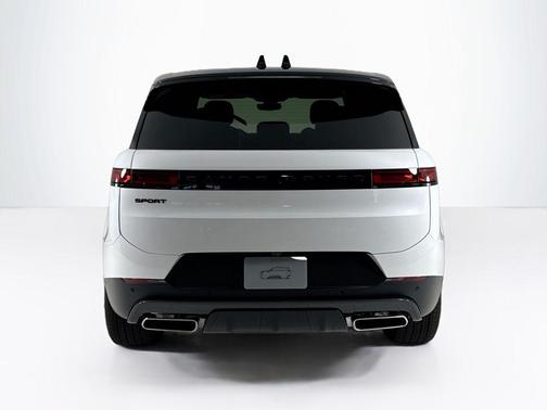 2025 Land Rover Range Rover Sport P360 SE