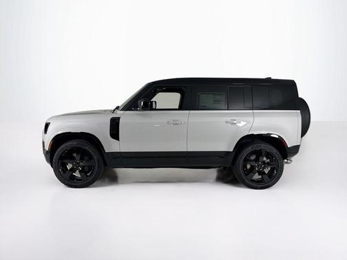 2026 Land Rover Defender 110 X-Dynamic SE