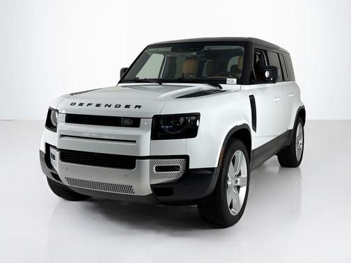 2024 Land Rover Defender P500 SE