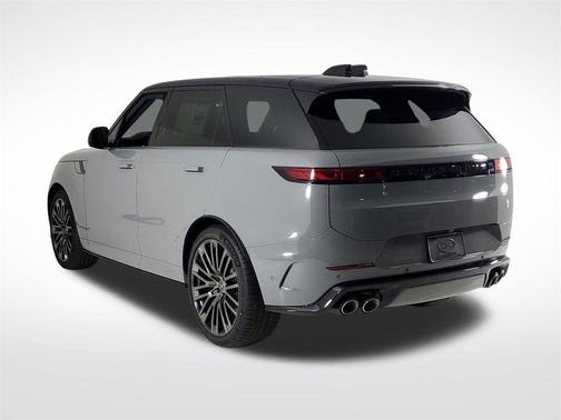 2025 Land Rover Range Rover Sport P635 SV Edition Two