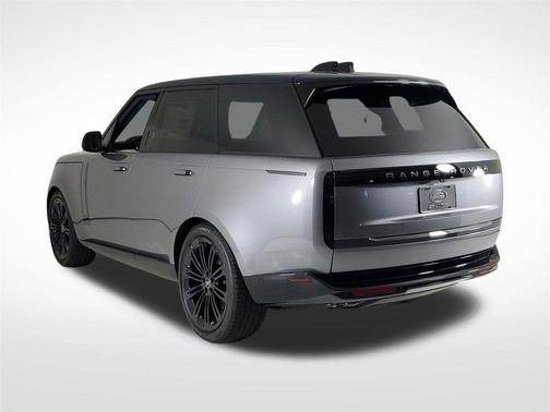 2025 Land Rover Range Rover P530 SE