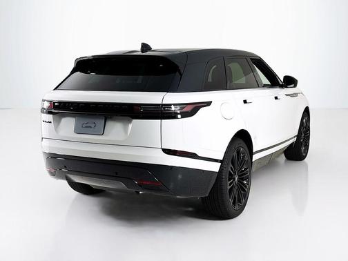 2026 Land Rover Range Rover Velar P250 Dynamic SE