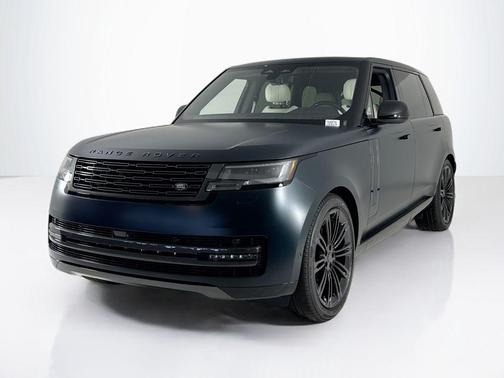 2026 Land Rover Range Rover P400 SE 7 Seat
