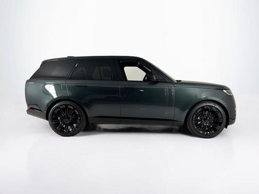 2026 Land Rover Range Rover P400 SE