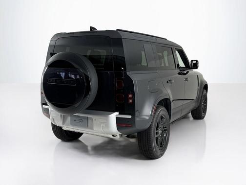 2025 Land Rover Defender P300
