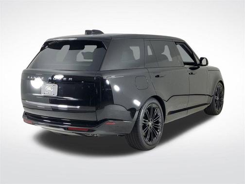 2025 Land Rover Range Rover P530 SE 7 Seat