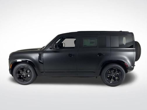2025 Land Rover Defender P400 X-Dynamic SE
